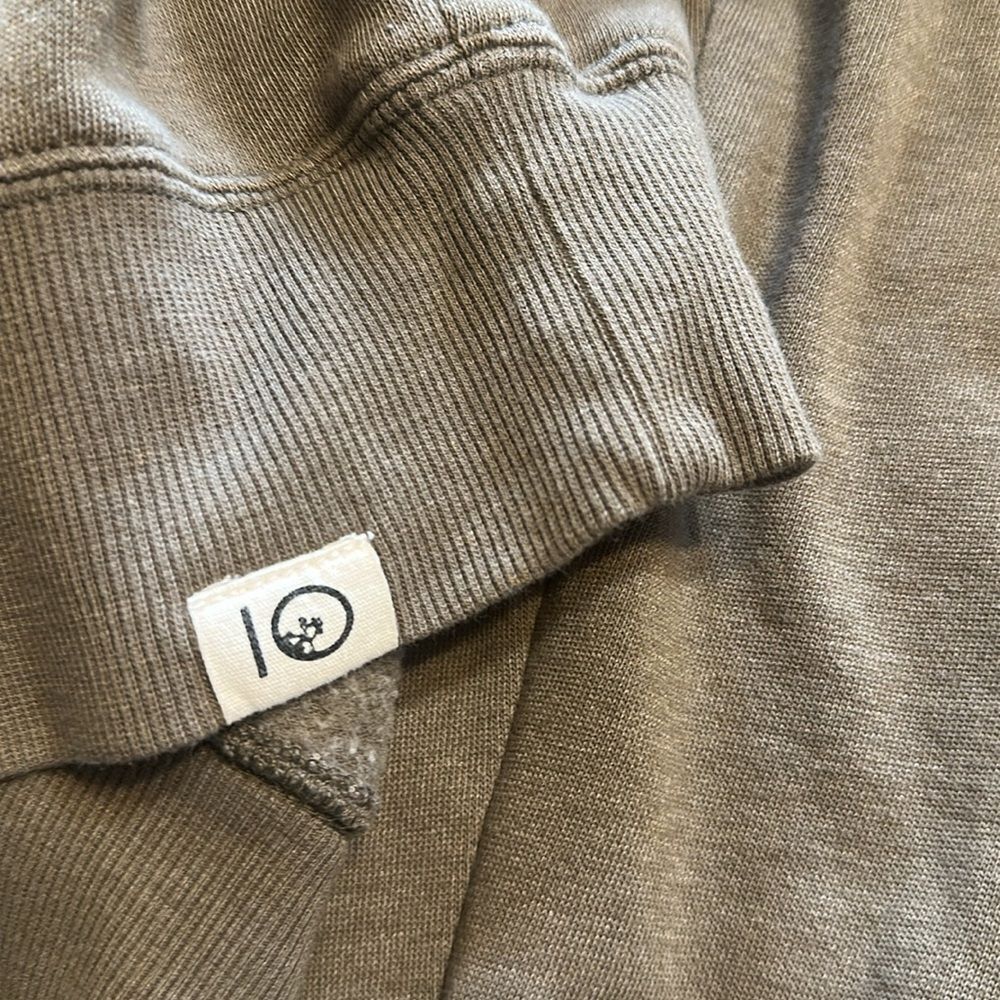 10 tree hoodie XL (UBUP2) - Picture 4 of 5